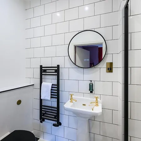 Comfortable Ground Floor Double Inn *