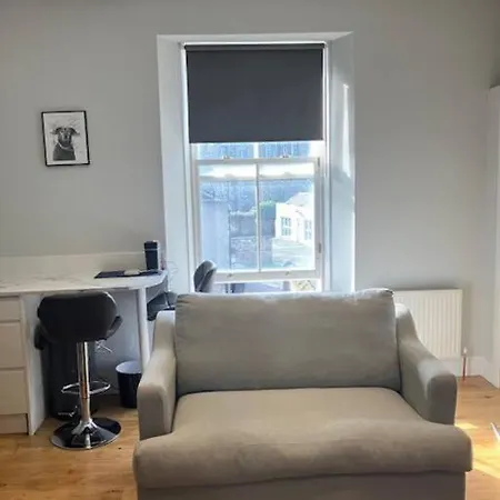 דירה Excellent Location *