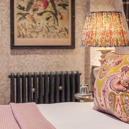 The Raeburn Hotel 4*