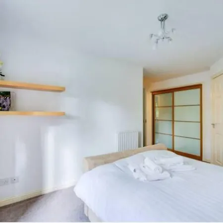 شقة Lovely 2 Bdr In Dalry / Near Haymarket