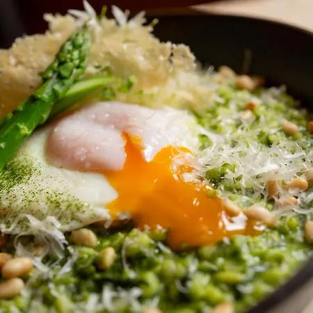 No11 Boutique & Brasserie 4* אדינבורו