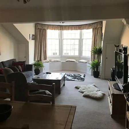 Fabulous New Town Flat