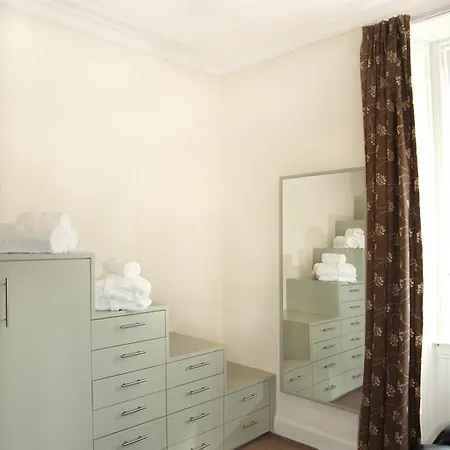 アパート Chic & Bright Flat Near Holyrood Park