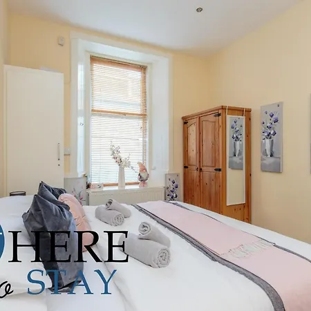 Beautiful 2bed Ground-f Pitt St. Edinburgh