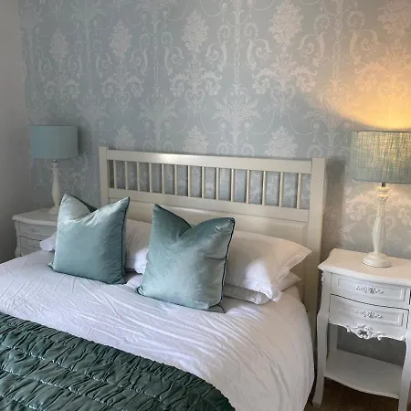 Gorgeous Family 15 Mins From Centre *