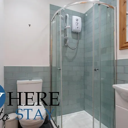 Delightful 2 Bedroom In Leith *