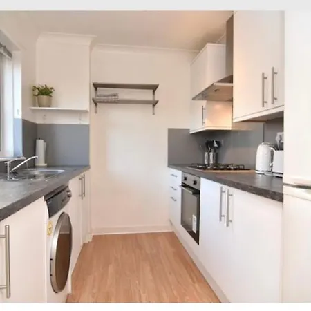 Appartement Cosy 2 Bedroom With Free Parking Near Edinburgh