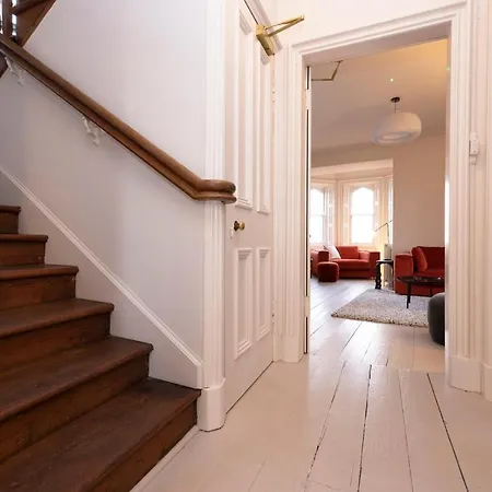 Joivy Observatory Unique House On Calton Hill * Edinburgh