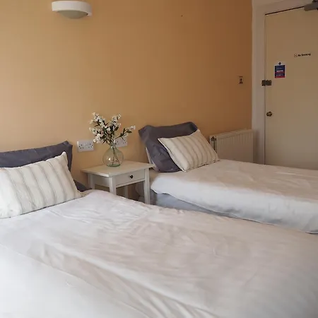 בית הארחה City Guest House