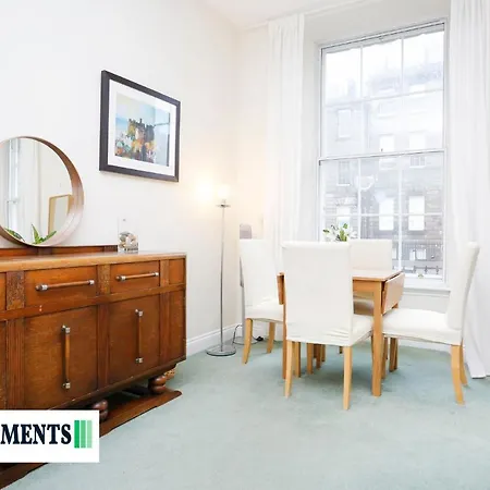 Apartamento Large 2 Bed Centre - Free Parking Edimburgo