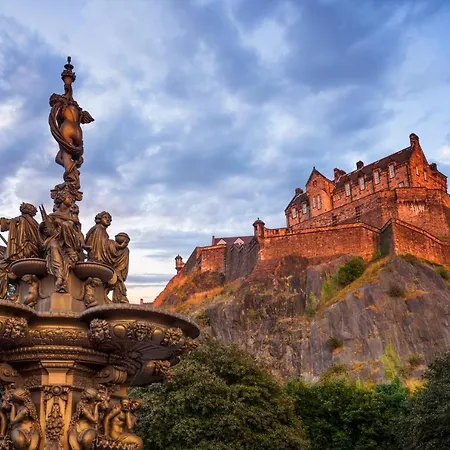 Ibis Centre Royal Mile Edinburgh