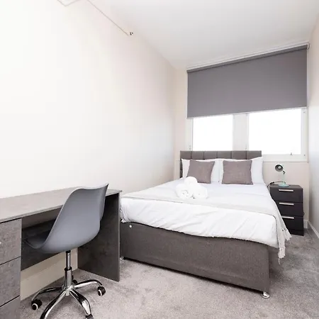 Altido 11 Bedroom Flat In The Centre * Edinburgh