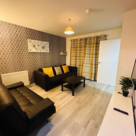 Villa Modern 3 Bed With Free Parking And Garden Close To Center And Airport Edinburgh