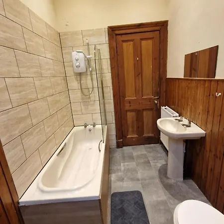 Apartment Massive 5bed 2bath Flat Available For Fringe Festival *