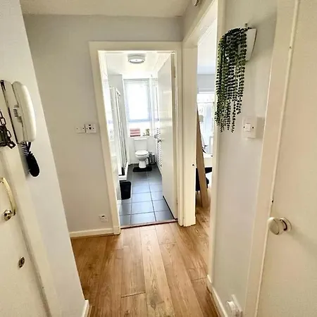 Centre Hidden Hideout For 2 Apartment *