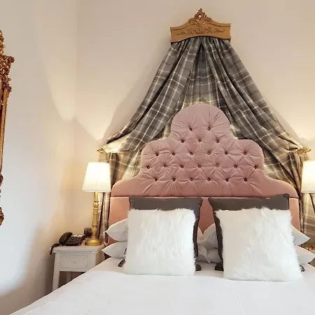 Barony House 5 Star Boutique Bk Direct