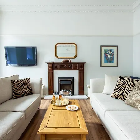 The Heart Of Newington *