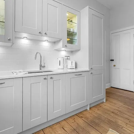 Guestready - Elegant Getaway In 아파트