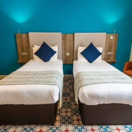 Cairn & Aparthotel 3*