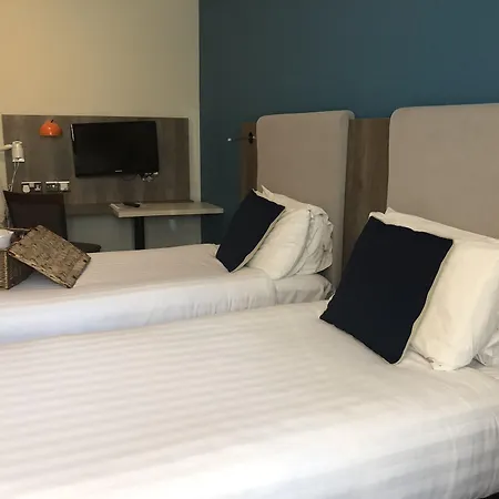 Cairn & 3* Edimburgo
