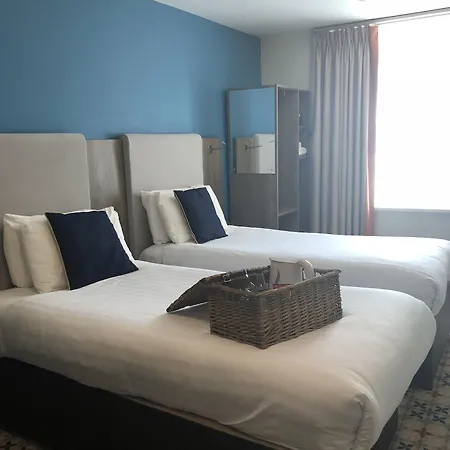 Cairn & Aparthotel 3*