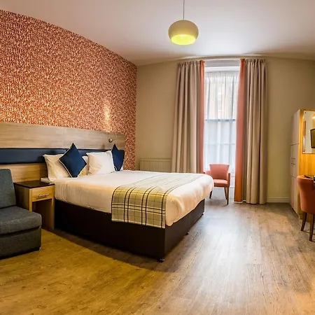 Cairn & Aparthotel 3*