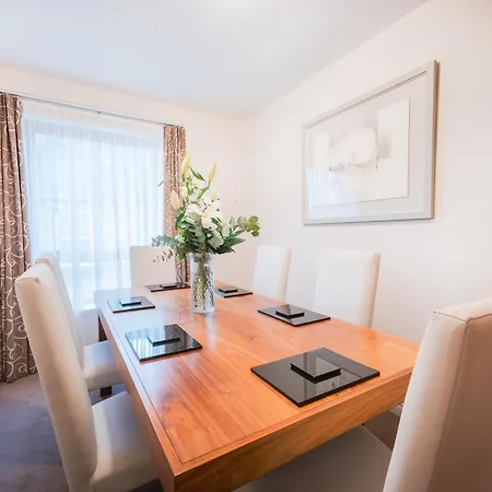 The Knight By Mansley Aparthotel Edinburgh