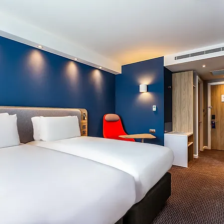 Express West By Ihg Hotel Edynburg