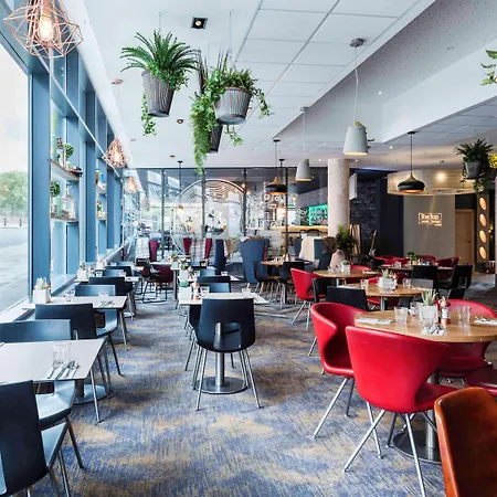 Hotel Novotel Centre 4*