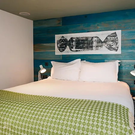 Stay Central Hotel Edinburg