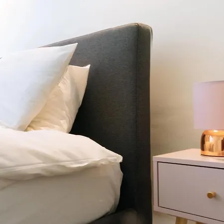 Spacious & Welcoming 2bd Flat - Appartamento *