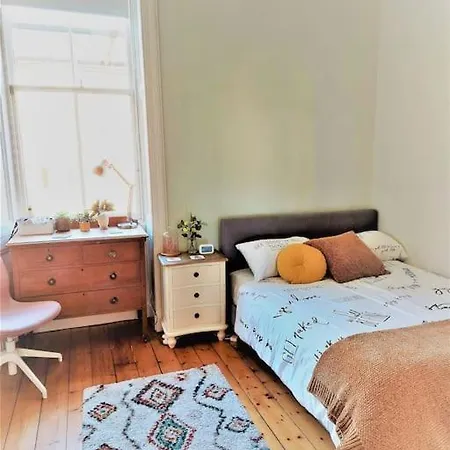 Superb 3 Bed Near Botanic Gardens Apartament Edynburg