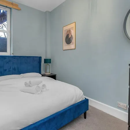 Guestready - Modern Blue Near Downtown Edinburg