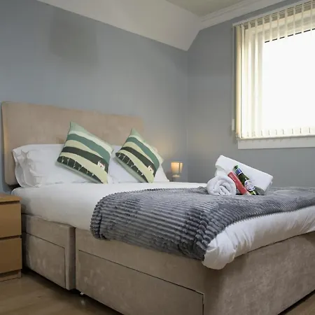 Modern 2-bed Haven, Free Parking 公寓 爱丁堡