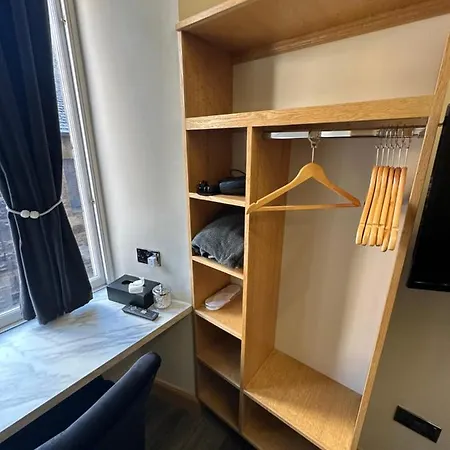 Thistle アパートホテル