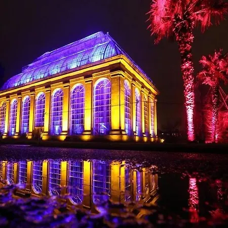 Stylish Victorian Apartment's Close To The Botanical Gardens, Free Parking! Lejlighed