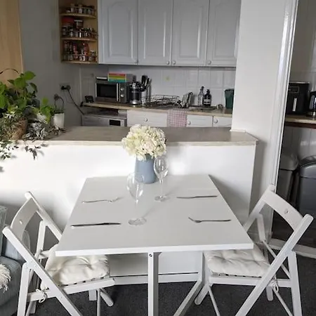 Peaceful Oasis By The Sea *