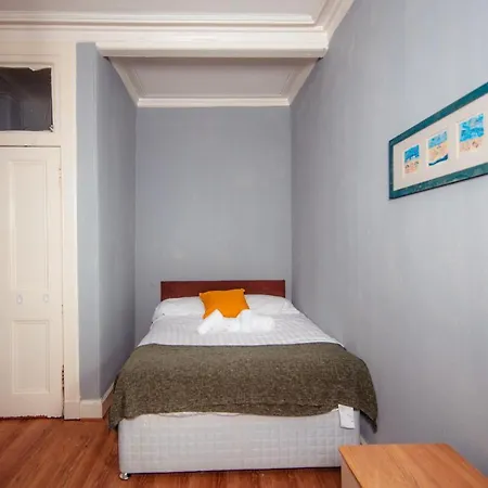 Cozy 2 Bedroom By Leith Water/ Ocean Appartamento Edimburgo