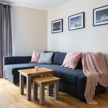 Thomahome Cosy&stylish דירה אדינבורו