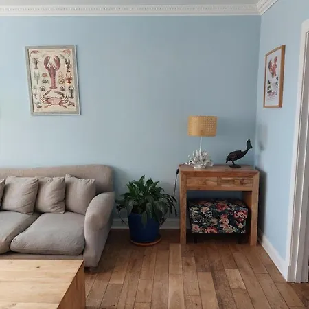 Portobello Charming Seaside 3-br EDI