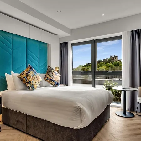 Roomzzz Apart-hotel Edimburgo