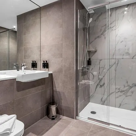 Apart-hotel Roomzzz Edimburgo