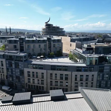 Apartahotel Roomzzz Edimburgo
