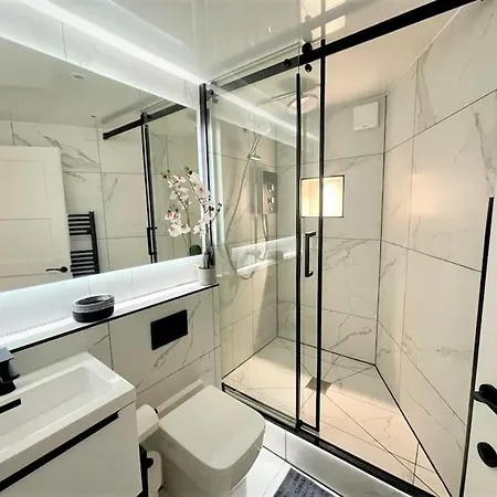 Stylish, And Cosy 1bd Nr Canongate Appartamento