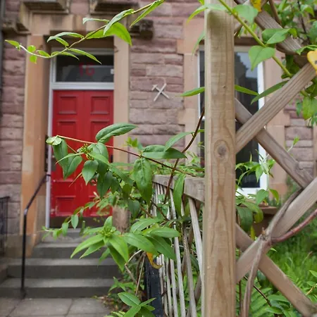 My Meadows, Centre Apartment, Sunny&spacious Lejlighed *