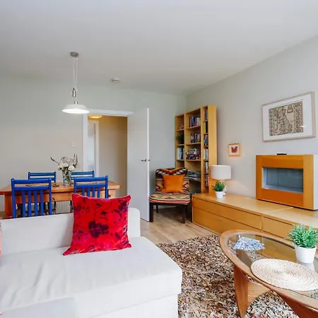 Apartment 2-bedroom Old Town Edinburgh