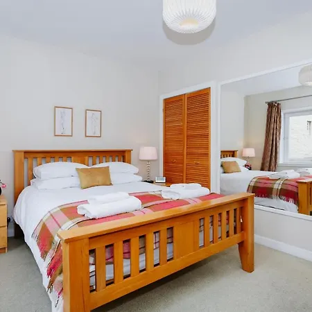 Apartment 2-bedroom Old Town Edinburgh