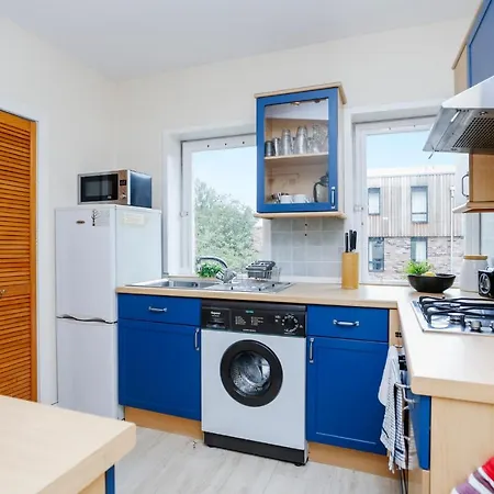 2-bedroom Old Town アパート