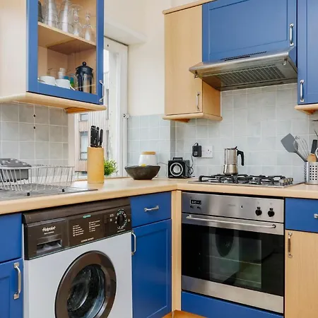 2-bedroom Old Town