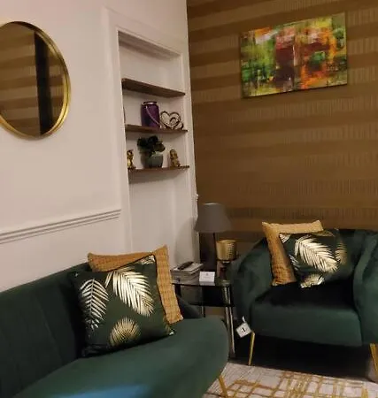 Sensational Apartments- Dalmeny Street 爱丁堡